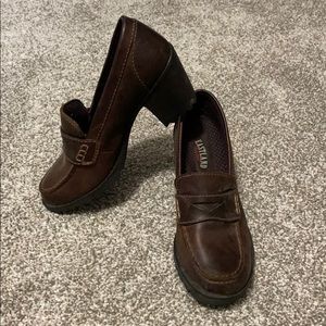 East land leather high heel dress shoes
